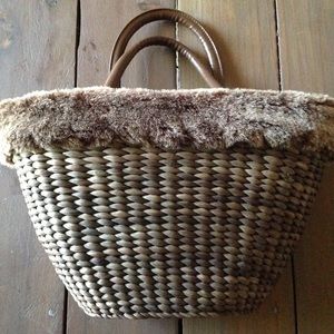Wicker tote with fur detail